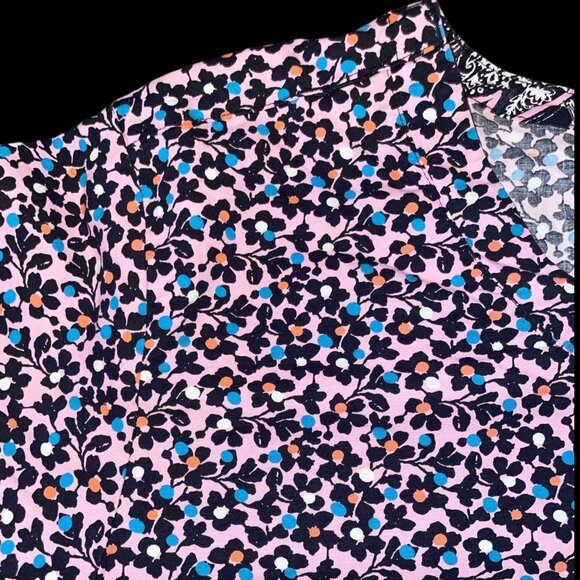 Vera Bradley Women's Pink Floral Print V-Neck Scrub Top XL - Picture 3 of 7